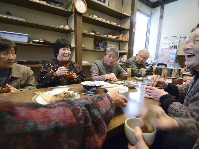 バタバタ茶伝承館