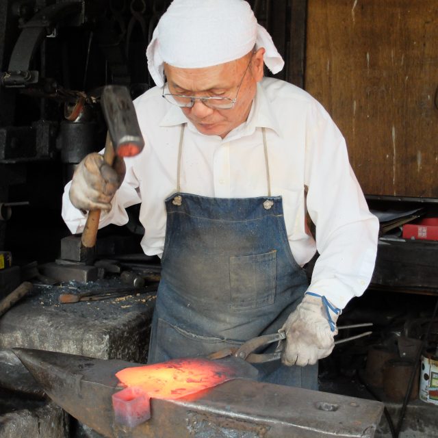 農鍛冶職人 大久保中秋