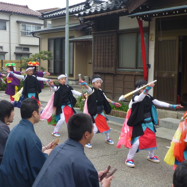 鹿嶋神社稚児舞