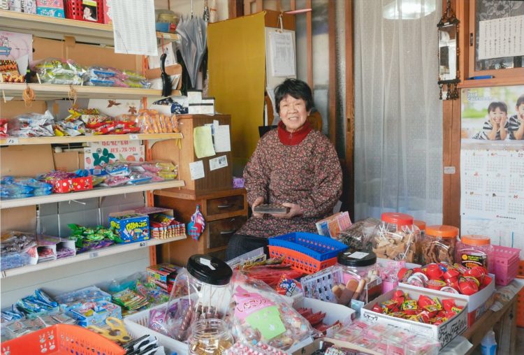 駄菓子屋30年