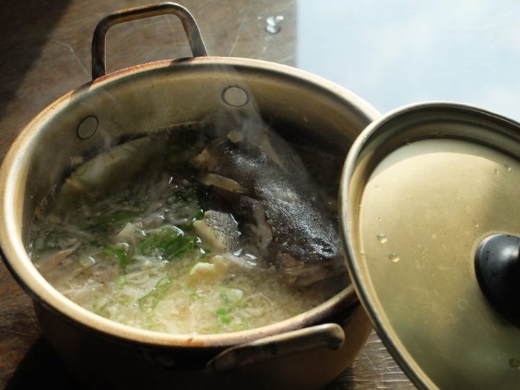 ヒスイ海岸名物タラ汁